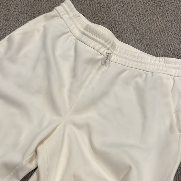 lululemon athletica Cream Yellow Pants - Picture 7 of 14